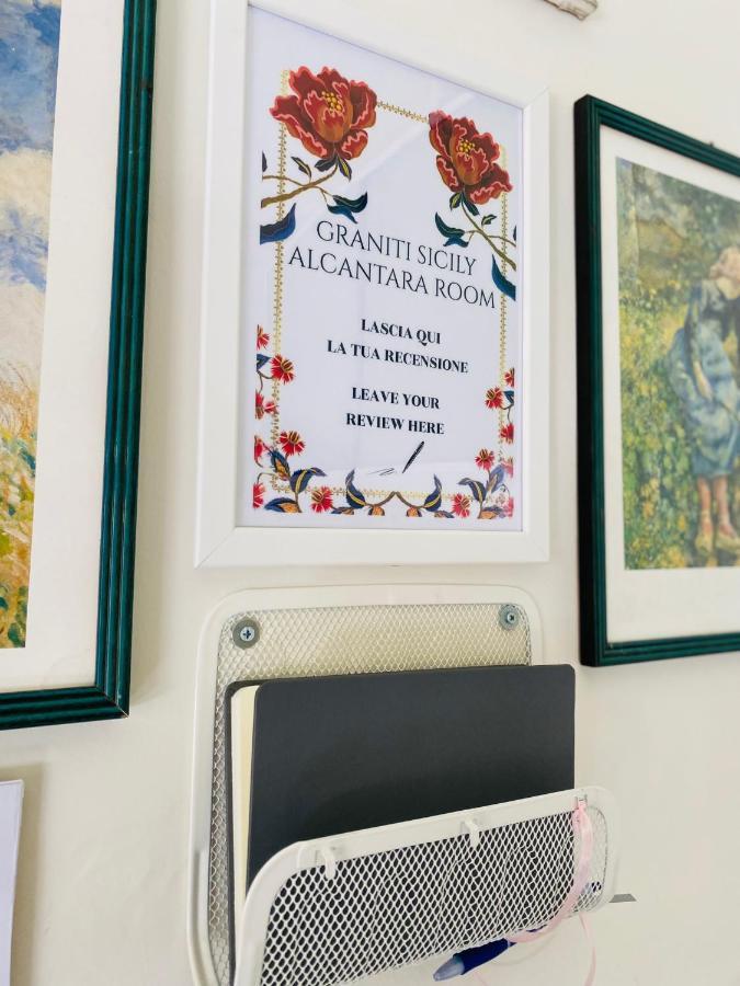 "The Gole Of Alcantara Living In The Dream'S Room" Graniti 外观 照片